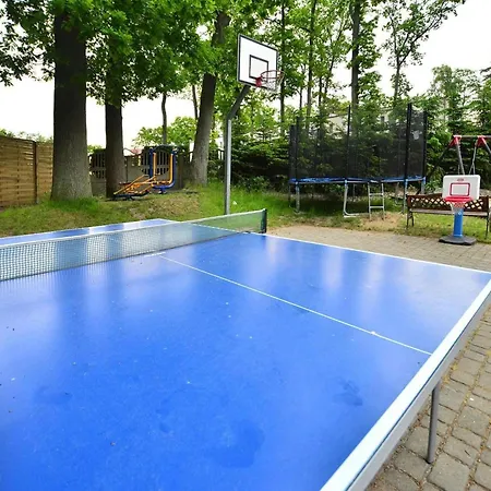 2-level With 2 Bedrooms, Apartment *
