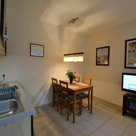 Apartment 2-level With 2 Bedrooms,