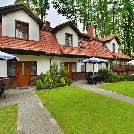 2-level With 2 Bedrooms, Apartment