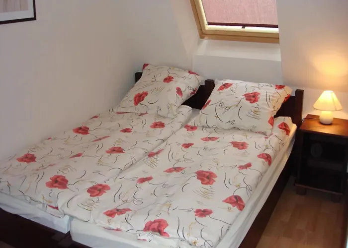 2-level Close To The דירה רבאל